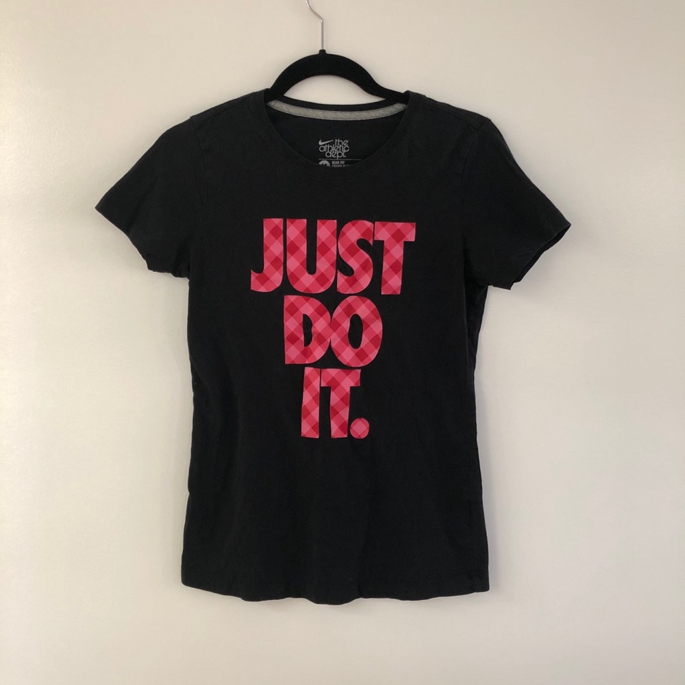Nike Just Do It top - M
